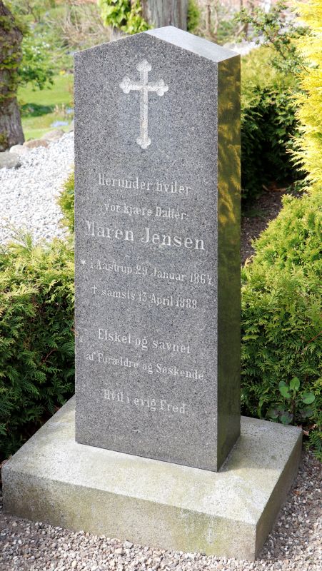 Maren Jensen  .JPG